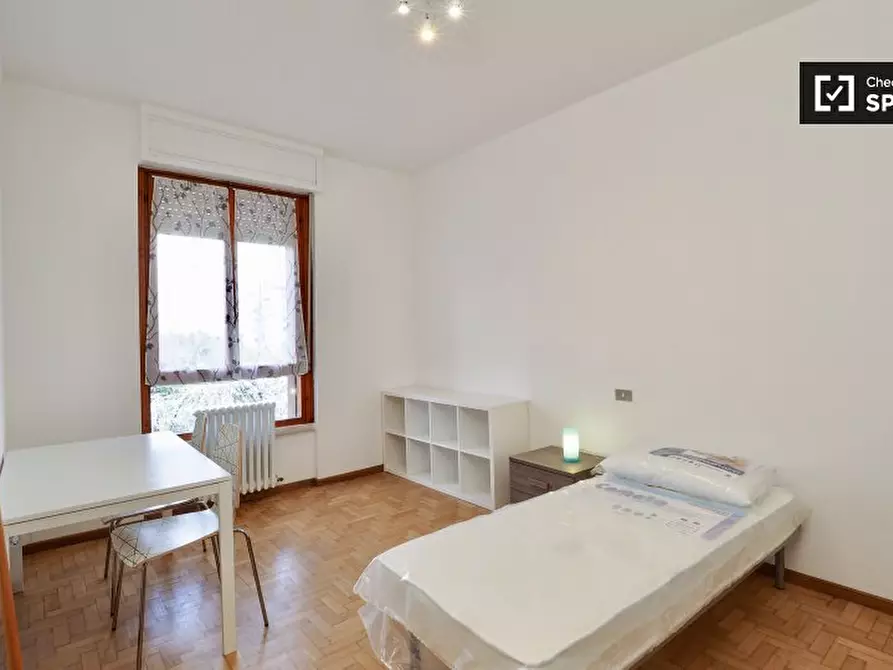 Immagine 3 di Camera condivisa in affitto  in Via Sapri a Milano