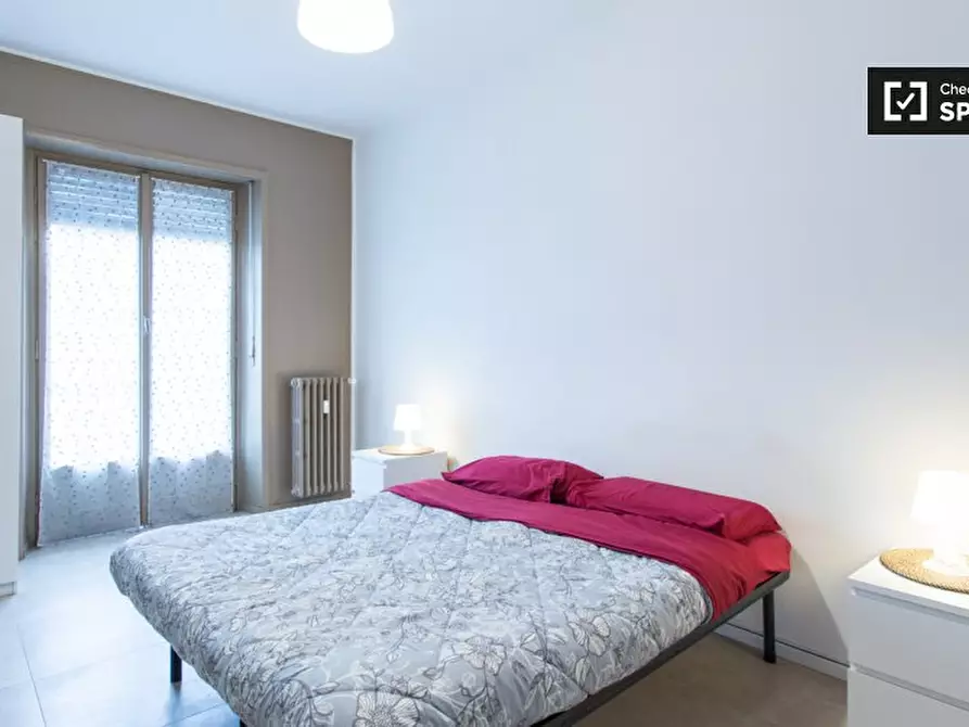 Immagine 2 di Camera condivisa in affitto  in Via Ronchi a Milano