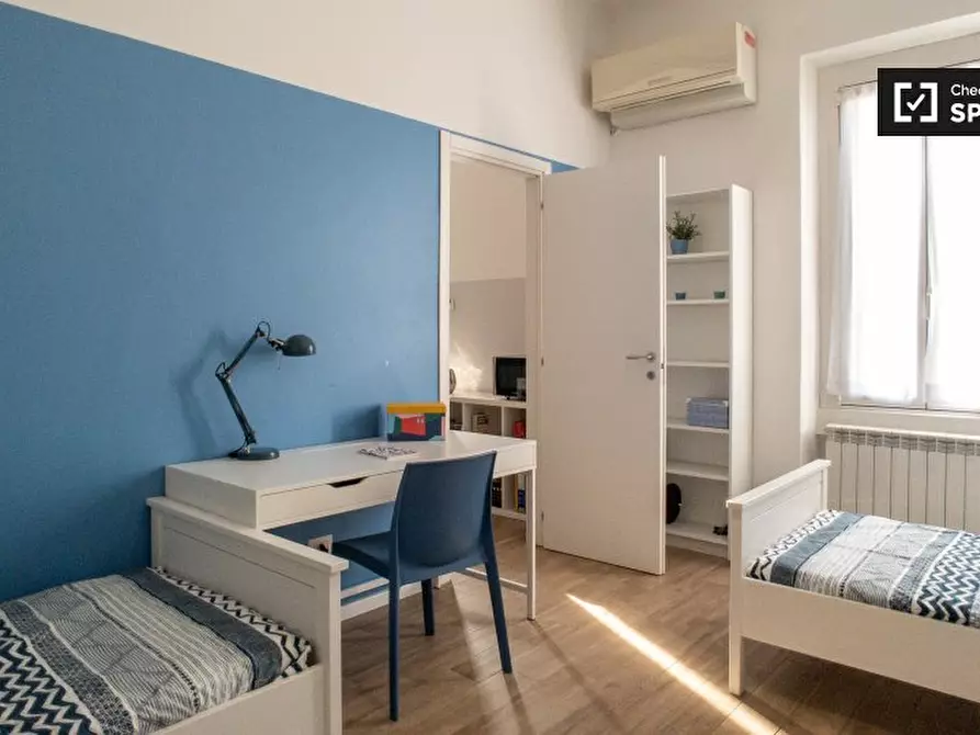 Immagine 3 di Camera condivisa in affitto  in Via S. Giovanna D'Arco a Sesto San Giovanni