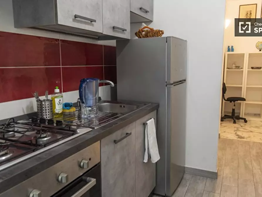 Immagine 10 di Camera condivisa in affitto  in Piazza Conca d'Oro a Roma