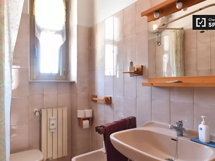 Immagine 8 di Appartamento in affitto  in Via Fortebraccio a Roma