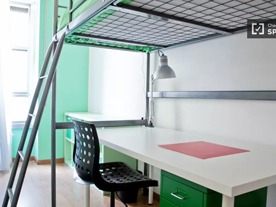 Immagine 3 di Camera condivisa in affitto  in Viale Libia a Roma