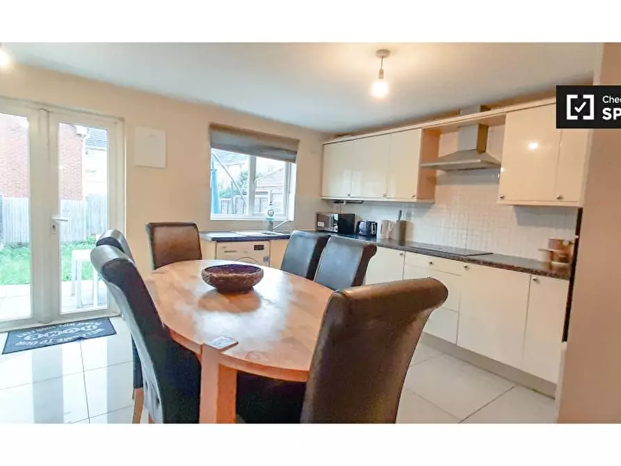 Immagine 1 di Appartamento in affitto  in Hill View Dr a Eltham