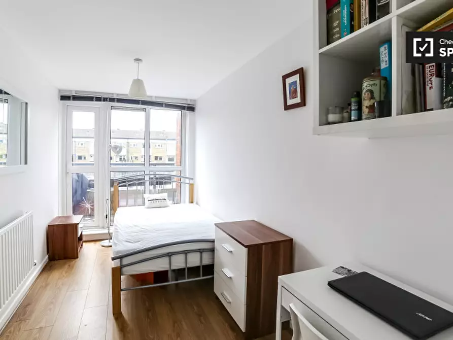 Immagine 14 di Camera condivisa in affitto  in Ollerton Green a Poplar