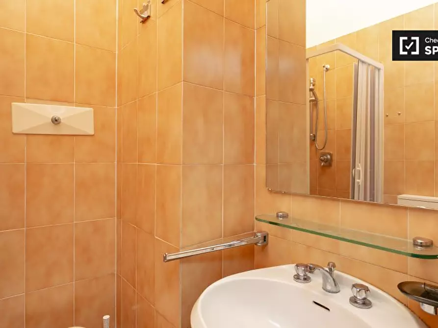 Immagine 18 di Camera condivisa in affitto  in Via Santa Maria Podone a Milano