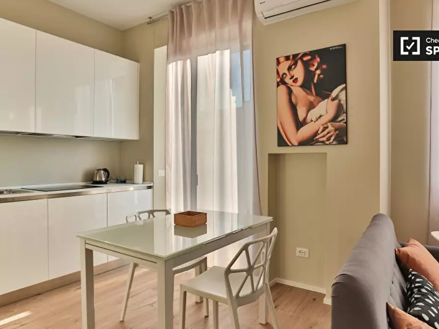 Immagine 5 di Ufficio in affitto  in Via Giuseppe Broggi a Milano