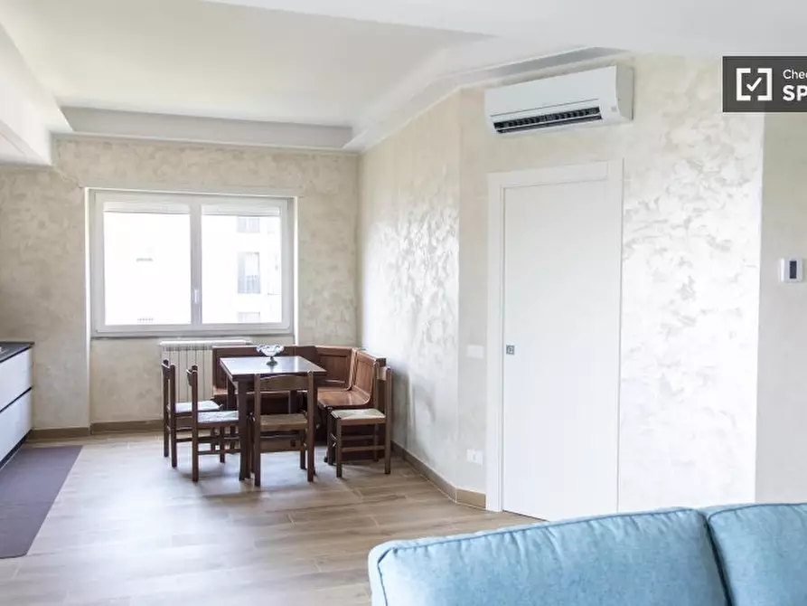 Immagine 15 di Camera condivisa in affitto  in Via Barbiellini Amidei Bernardo a Roma