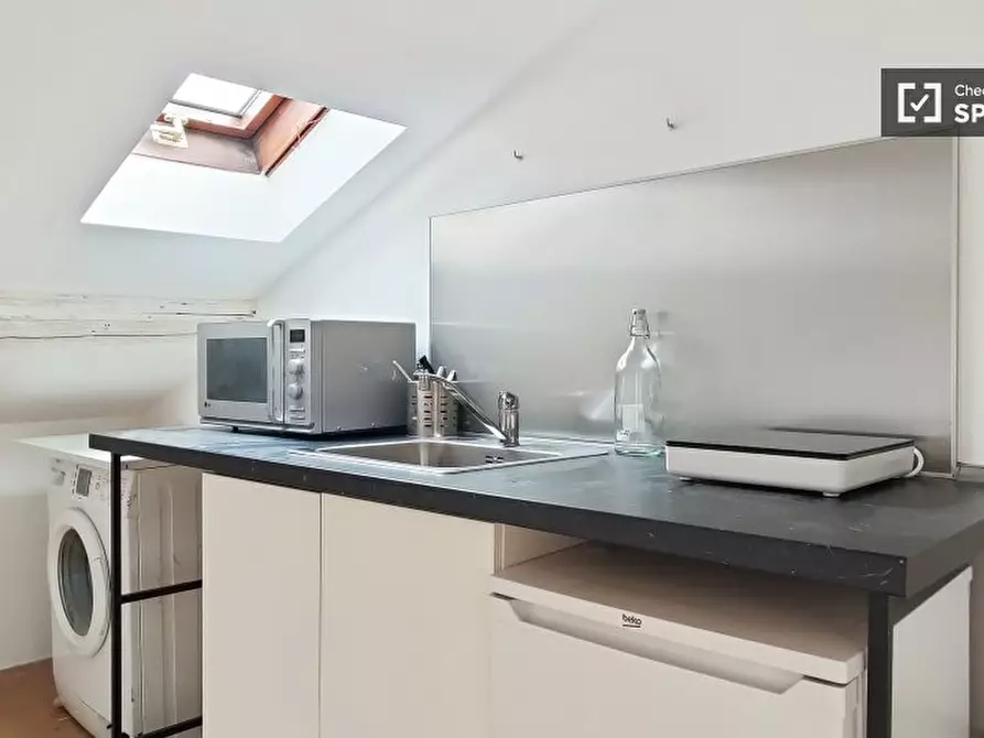 Immagine 7 di Ufficio in affitto  in Via Paolo Frisi a Milano