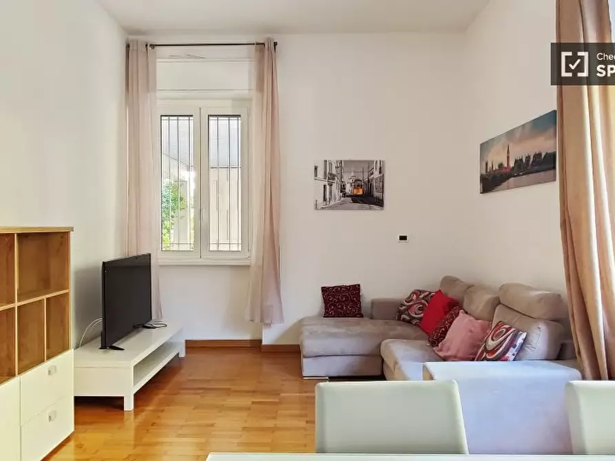 Immagine 6 di Appartamento in affitto  in Via Sambuco a Milano