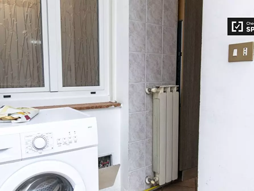 Immagine 10 di Camera condivisa in affitto  in Via Giulio Aristide Sartorio, 00147 Roma RM, Italy a Roma