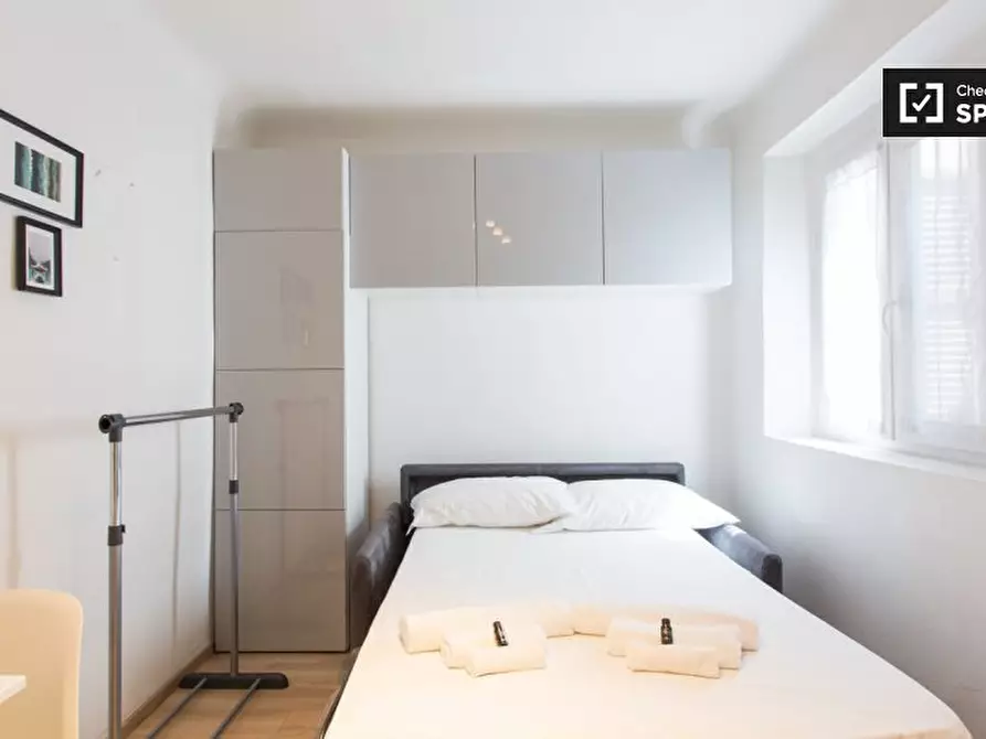 Immagine 8 di Ufficio in affitto  in Via Clusone a Milano