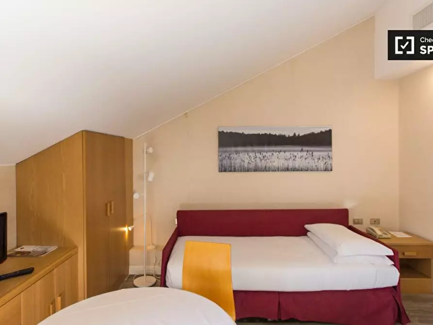 Immagine 3 di Ufficio in affitto  in Via Mosè Bianchi a Milano