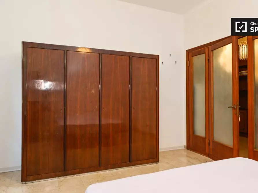 Immagine 5 di Camera condivisa in affitto  in Via Dodecaneso, 00144 Roma RM, Italy a Roma