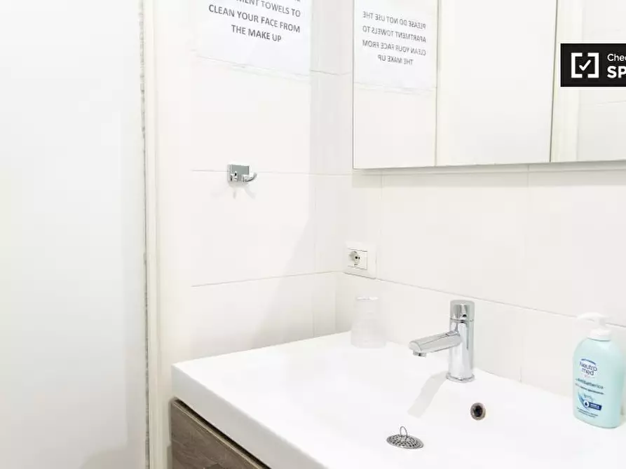 Immagine 9 di Ufficio in affitto  in Via Tunisi a Roma