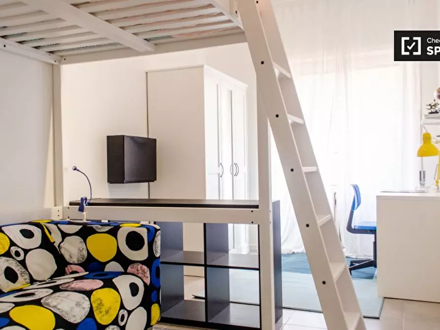 Immagine 3 di Camera condivisa in affitto  in Circonvallazione Nomentana a Roma