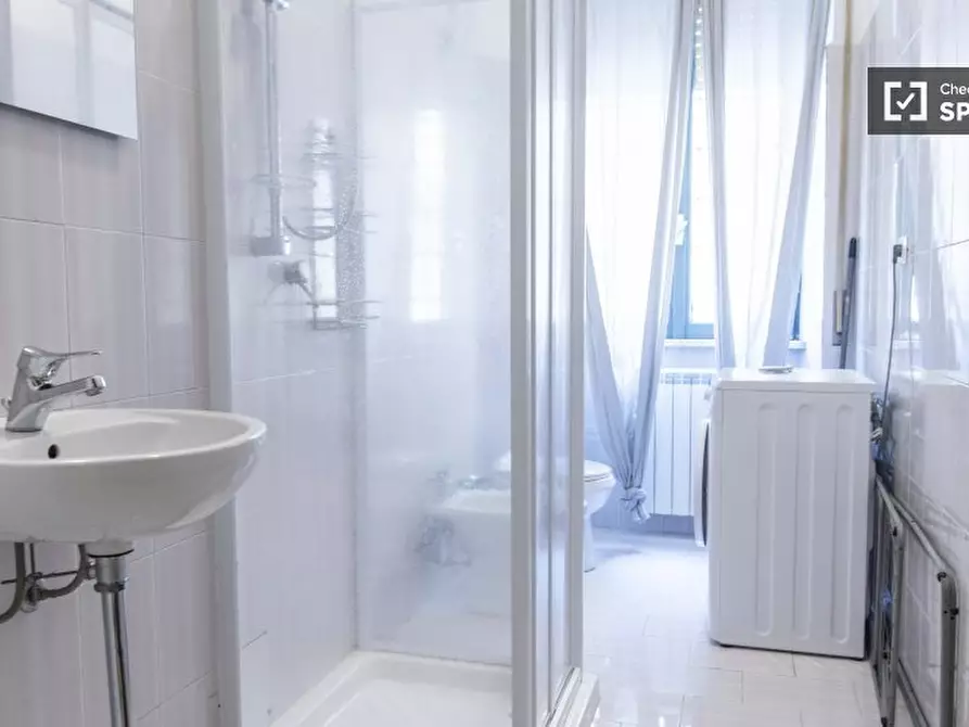 Immagine 5 di Camera condivisa in affitto  in Via Filippo Scolari a Roma