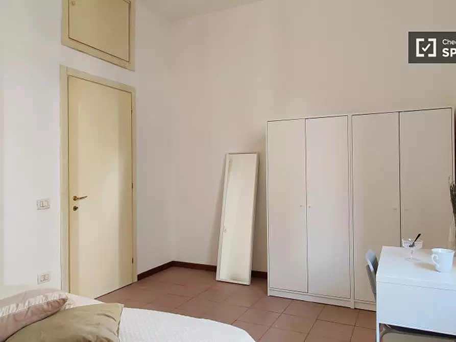Immagine 3 di Camera condivisa in affitto  in Via Anton Giulio Barrili a Milano