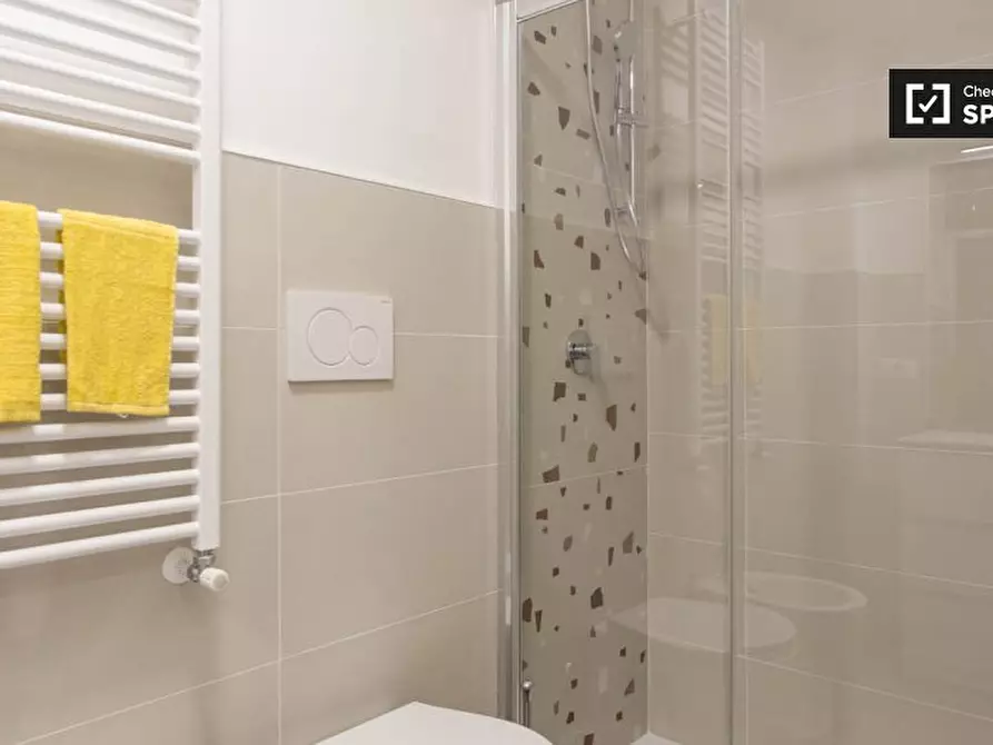 Immagine 15 di Camera condivisa in affitto  in Viale Liguria a Milano