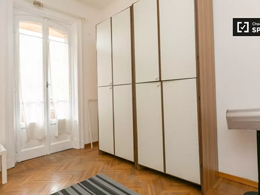 Immagine 2 di Camera condivisa in affitto  in Viale Monza, 20127 Milano MI, Italy a Milano