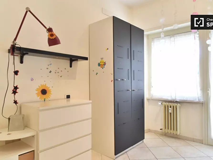 Immagine 2 di Camera condivisa in affitto  in Viale Somalia a Roma