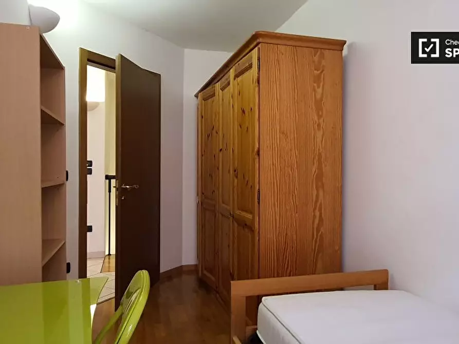 Immagine 3 di Camera condivisa in affitto  in Via Giuseppe Mazzini a Trento