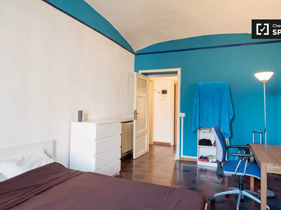 Immagine 11 di Camera condivisa in affitto  in Via Giovanni Giolitti a Roma
