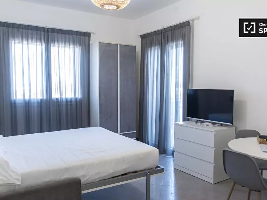 Immagine 6 di Ufficio in affitto  in Via Prenestina a Roma