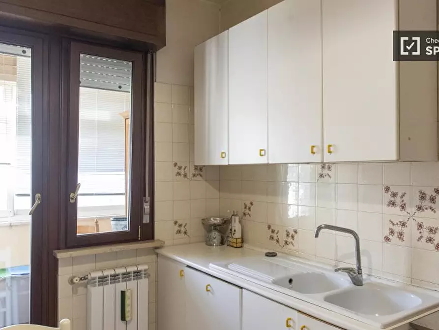 Immagine 9 di Appartamento in affitto  in Largo Valerio Bacigalupo a Roma