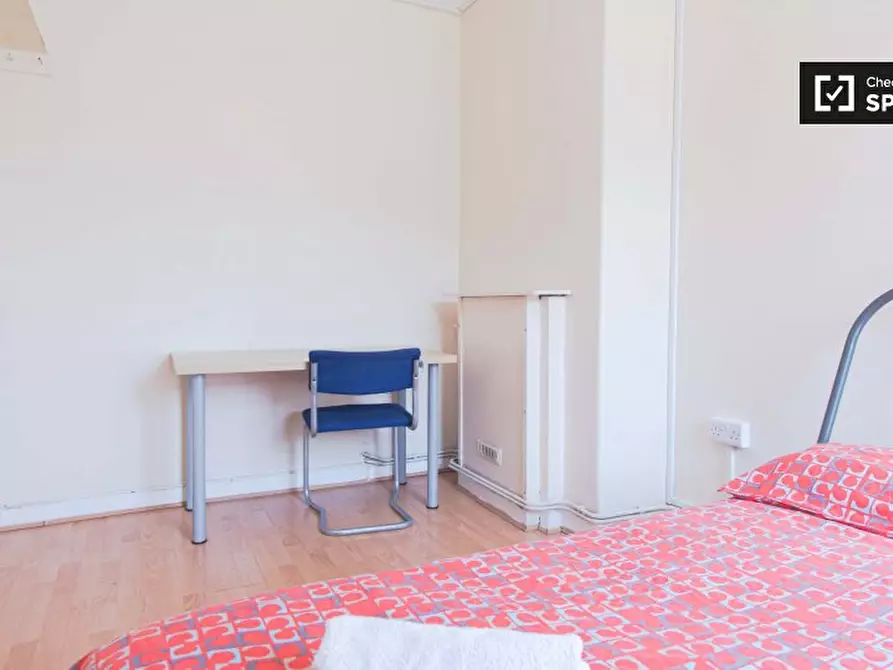 Immagine 18 di Camera condivisa in affitto  in Spelman Street a Poplar