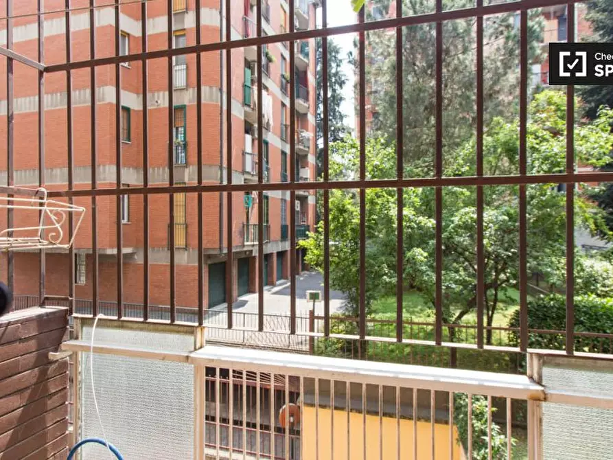 Immagine 7 di Camera condivisa in affitto  in Via Carnia a Milano