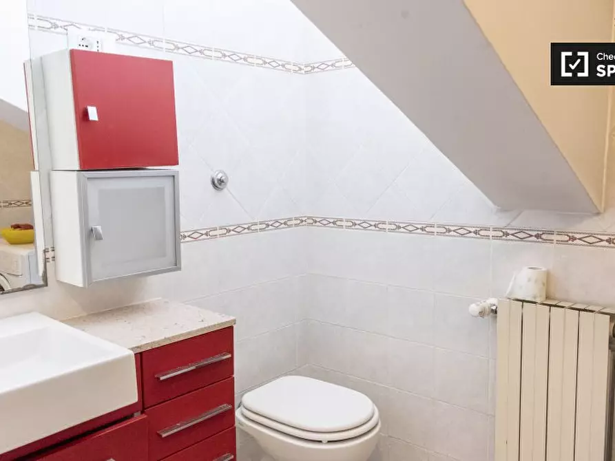 Immagine 7 di Appartamento in affitto  in Via Novacella a Roma