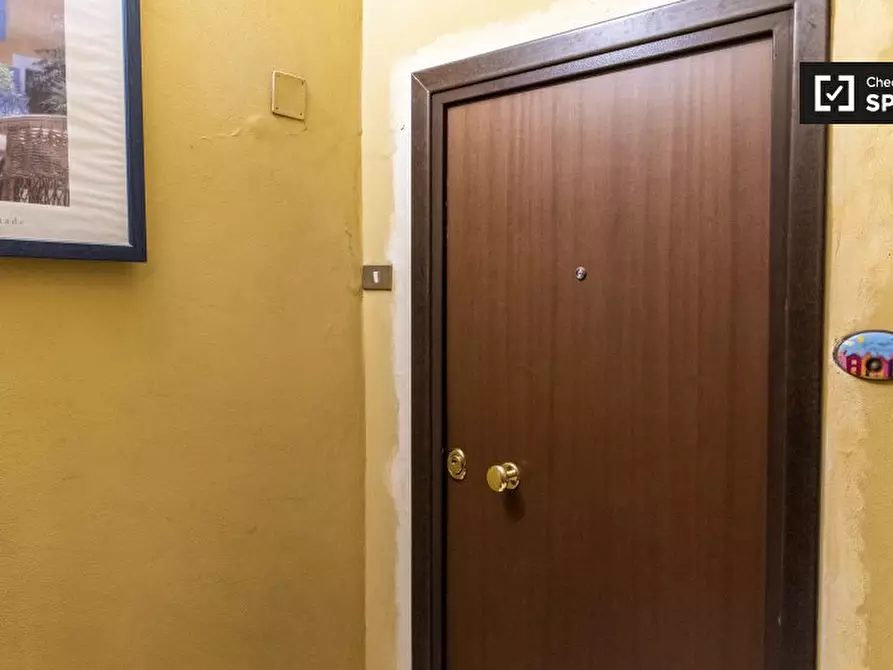 Immagine 18 di Camera condivisa in affitto  in Via dei Gelsi a Roma