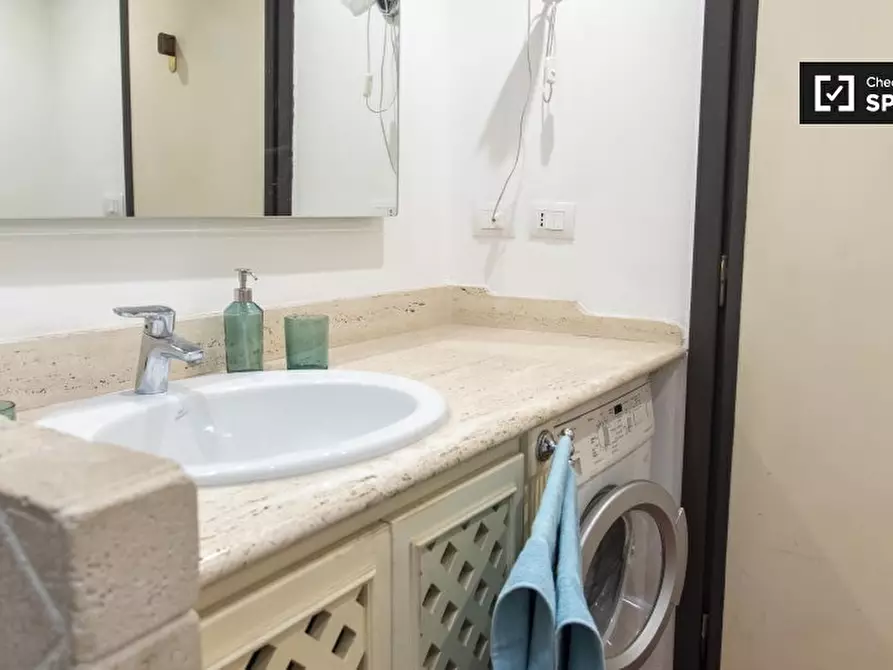 Immagine 2 di Appartamento in affitto  in Via Elio Chianesi a Roma