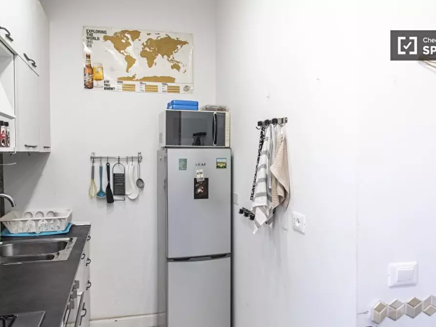 Immagine 12 di Appartamento in affitto  in Via Olevano Romano a Roma