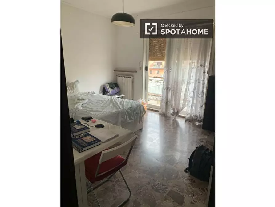 Immagine 18 di Camera condivisa in affitto  in Via Francesco Bianchi, 00133 Roma RM, Italy a Roma