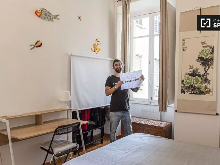 Immagine 8 di Camera condivisa in affitto  in Via Famagosta a Roma