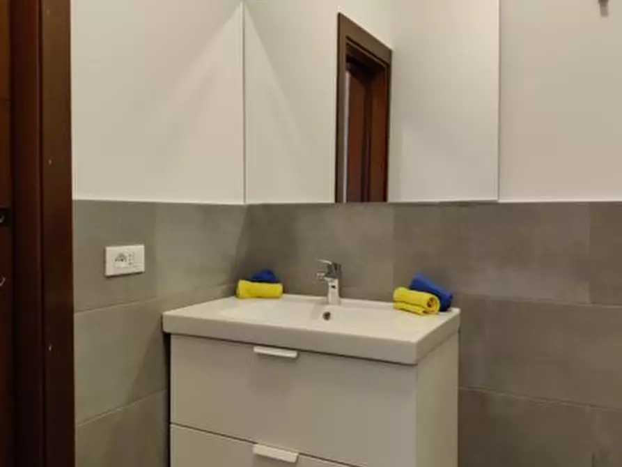 Immagine 6 di Camera condivisa in affitto  in Via Nicola Piccinni a Milano