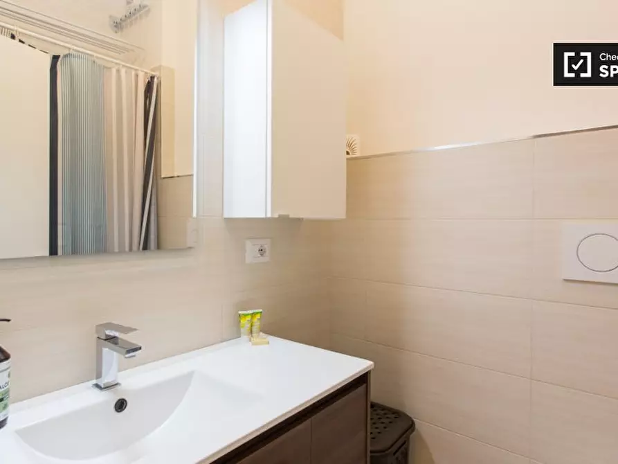 Immagine 11 di Appartamento in affitto  in Via Angelo Inganni a Milano