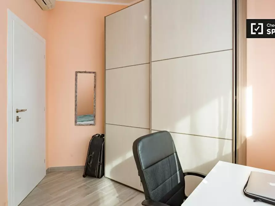 Immagine 16 di Camera condivisa in affitto  in Via Bordighera a Milano