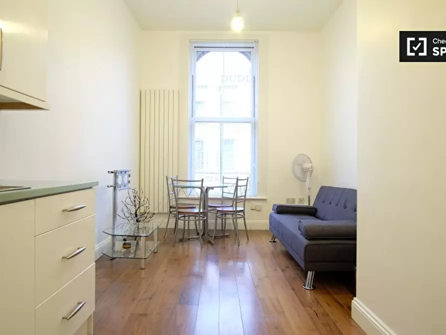 Immagine 3 di Appartamento in affitto  in A Alvington Cres a Hackney