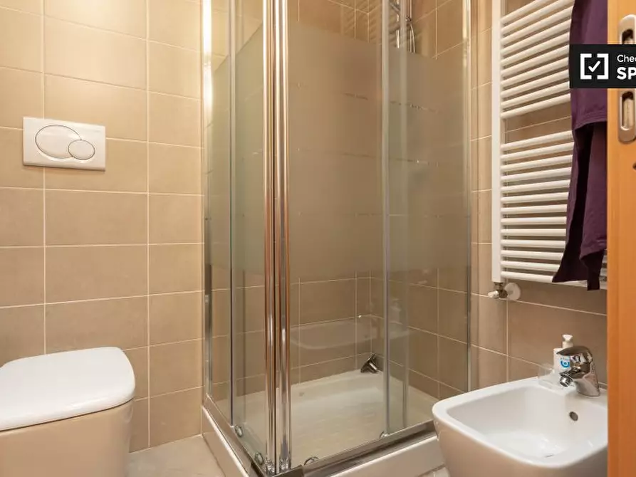 Immagine 18 di Camera condivisa in affitto  in Viale dell'Innovazione a Milano