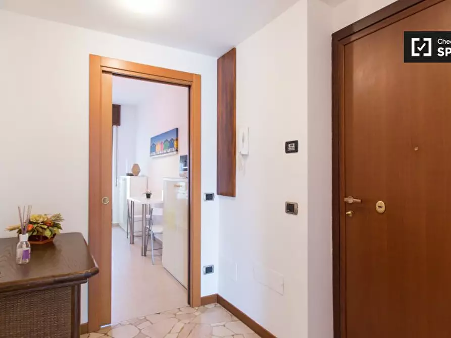 Immagine 2 di Appartamento in affitto  in Via Luigi Settembrini a Milano