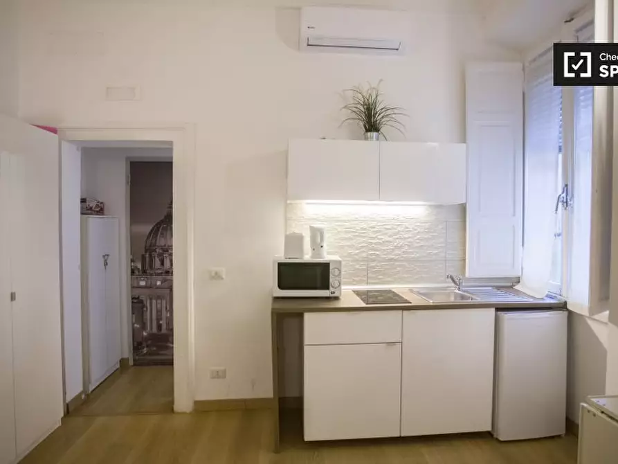 Immagine 5 di Appartamento in affitto  in Via Ottaviano a Roma