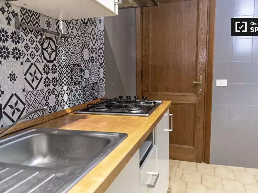 Immagine 18 di Appartamento in affitto  in Piazza dei Campani a Roma