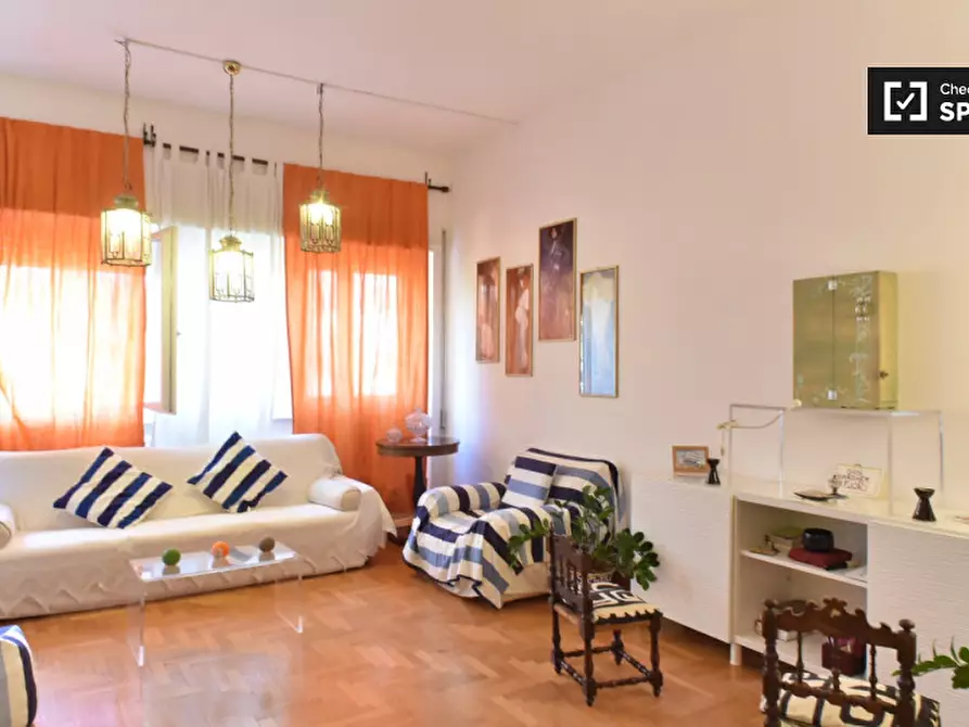 Immagine 6 di Camera condivisa in affitto  in Via Pienza a Roma