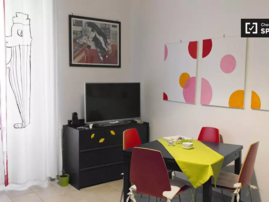 Immagine 10 di Camera condivisa in affitto  in Via Francesco Amici a Roma