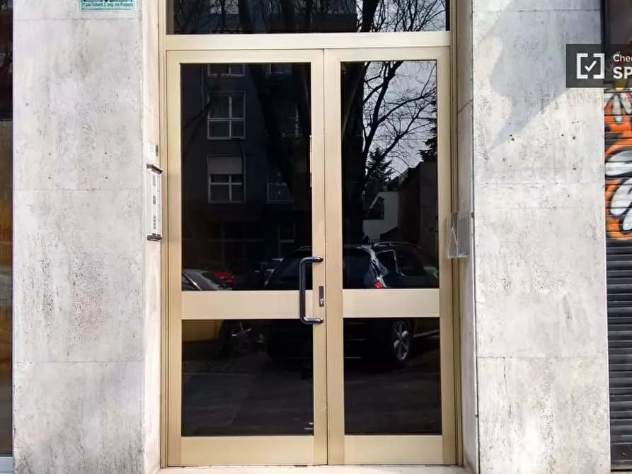 Immagine 14 di Appartamento in affitto  in via teodosio a Milano
