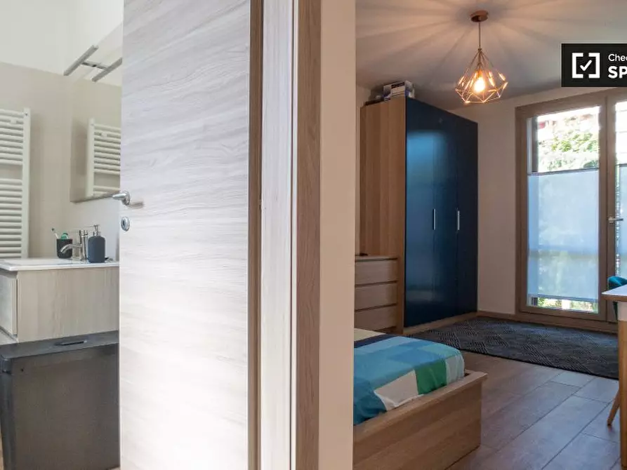 Immagine 3 di Camera condivisa in affitto  in Via Risorgimento, 11, 20093 Cologno Monzese MI, Italy a Cologno Monzese