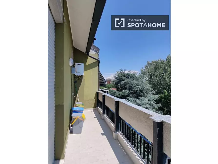 Immagine 2 di Camera condivisa in affitto  in Via Concilio Vaticano II a Milano