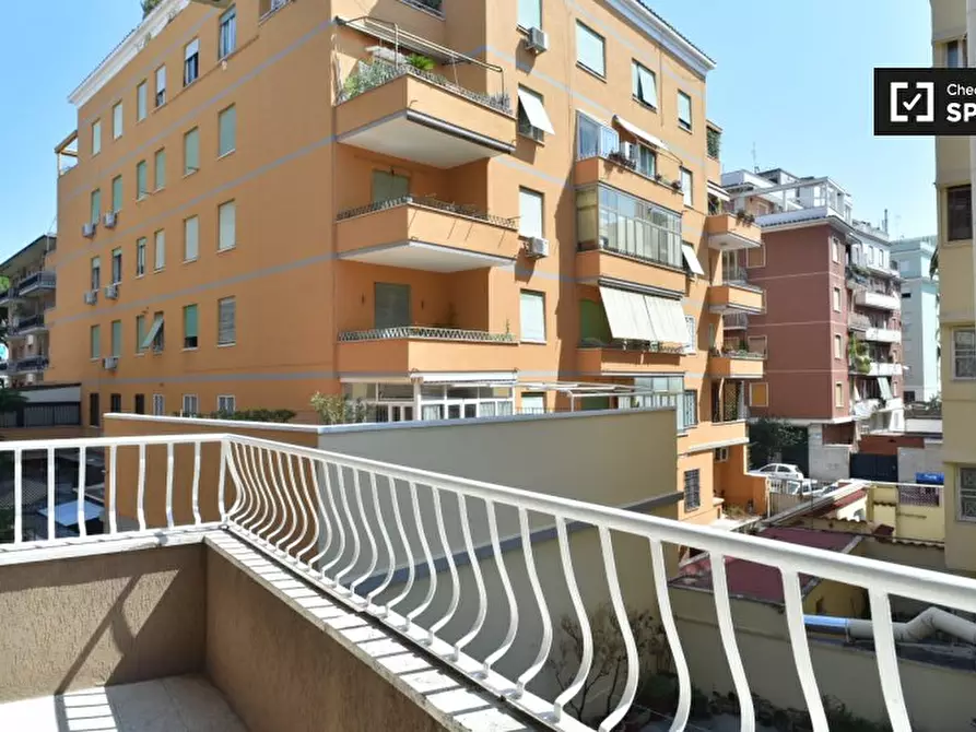 Immagine 7 di Appartamento in affitto  in Via Villa Aquari a Roma